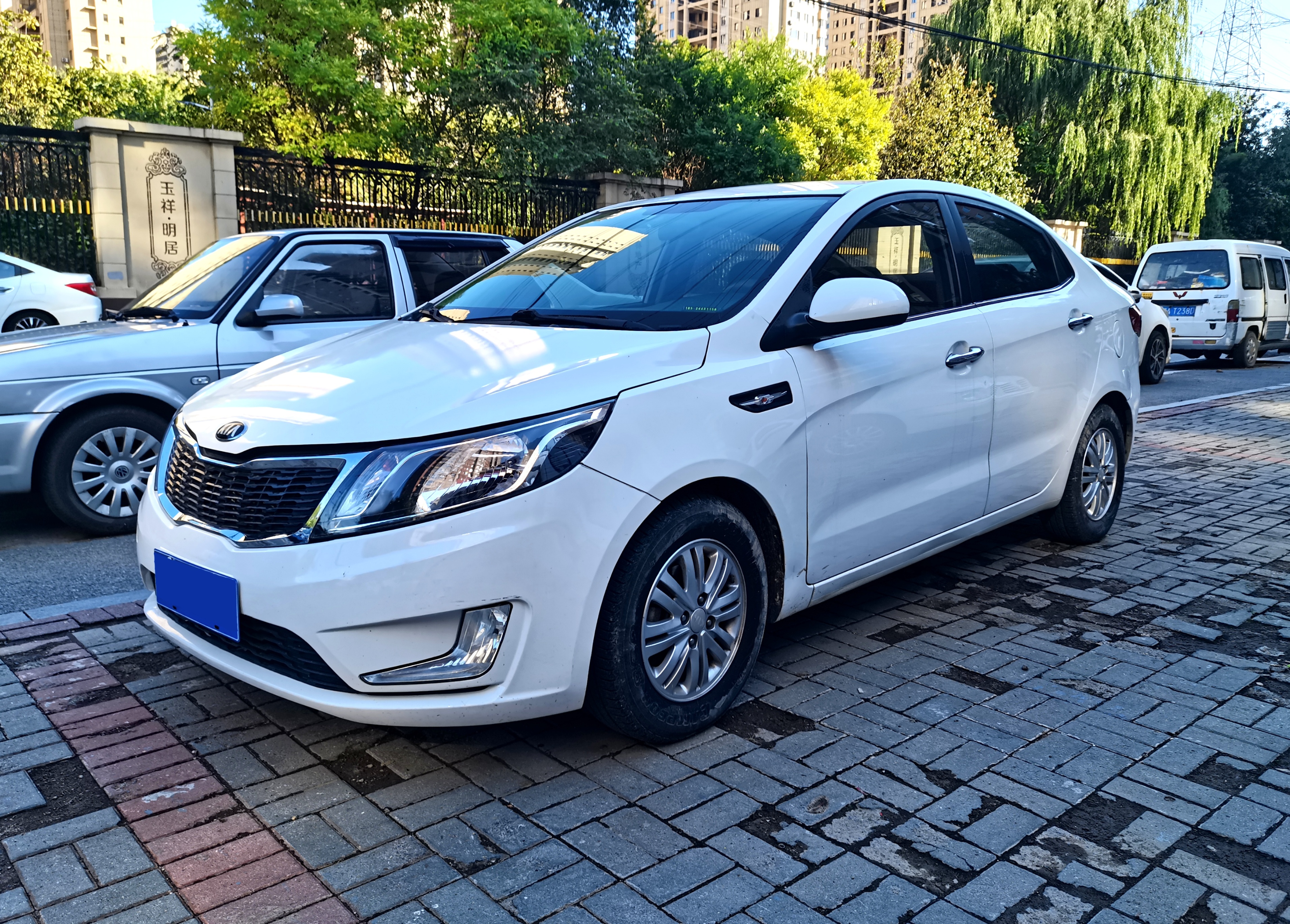 两三万的小车二手车推荐,两三万能买到靠谱的车吗