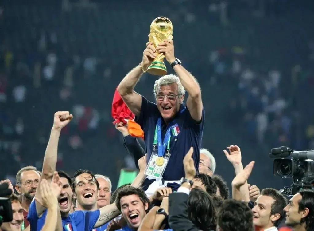 银狐里皮主教练,历史最佳足球教练排名