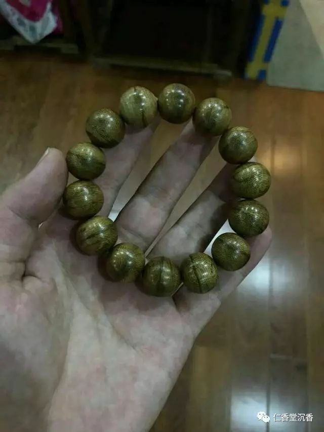 正宗沉香手串的价格多少,越南沉香手串价格表大全