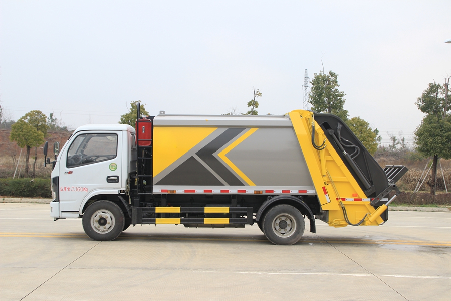 10方后装式压缩垃圾车售价,9方压缩垃圾车多少钱一辆