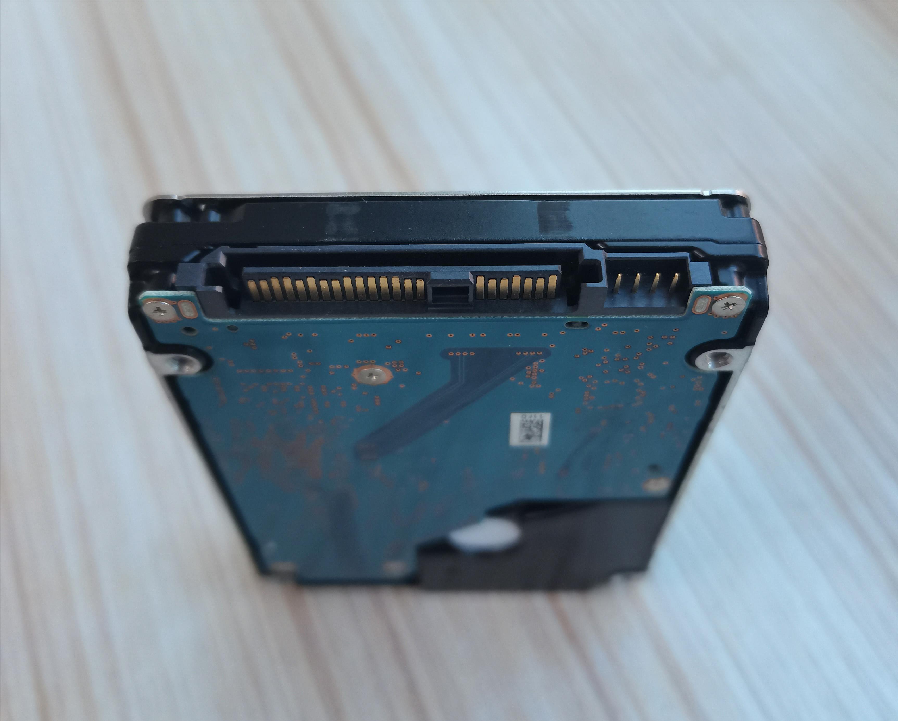 企业级硬盘和普通硬盘的转速区别,企业级硬盘跟消费级硬盘区别