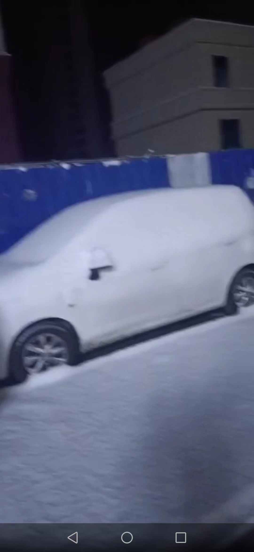 消费者收到货申请仅退款,没有收到货退款商家要求承担运费