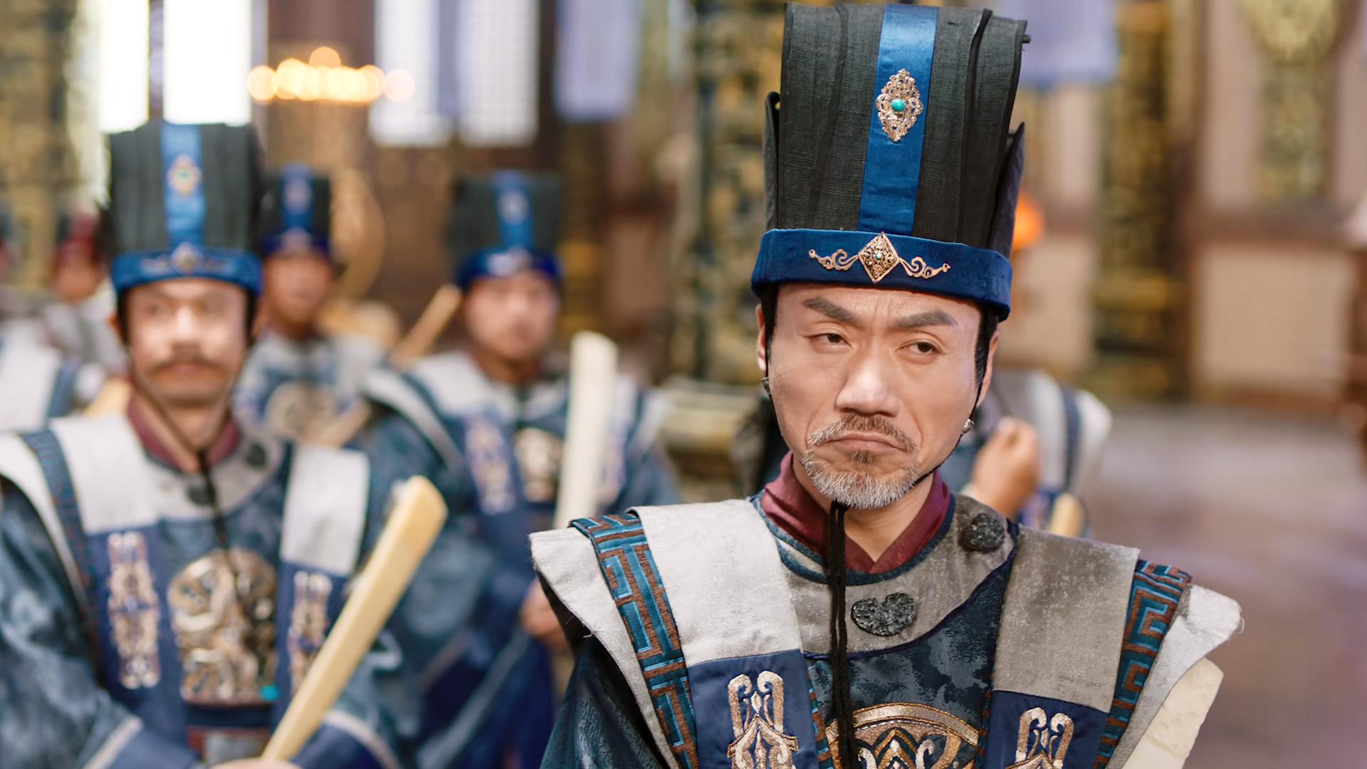 城主大人1：女子被迫穿男装当皇帝，成年后还被妃子追着要同房！