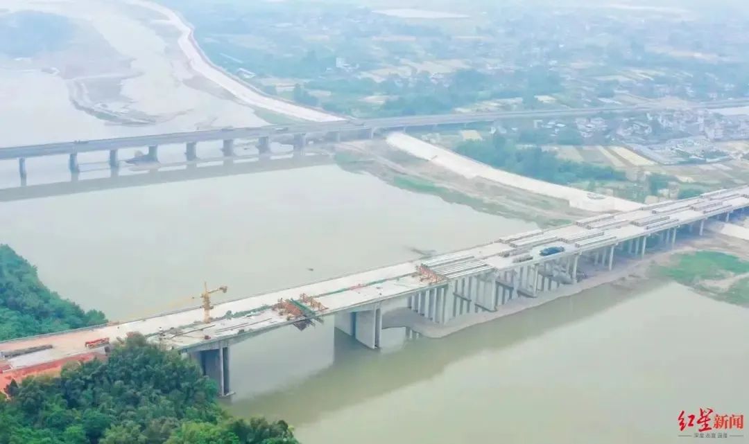 成都东边哪里好玩,成都东从哪个口进去