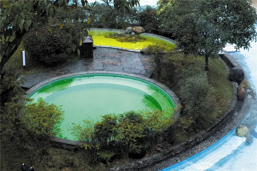 峨眉山灵秀温泉自驾,峨眉山灵秀温泉直播