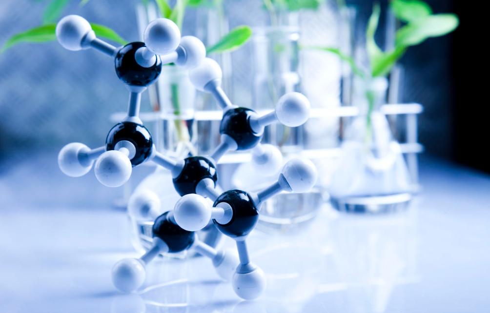 氯酸钾制造氧气需要酒精灯吗,氯酸钾制取氧气试管为什么朝下