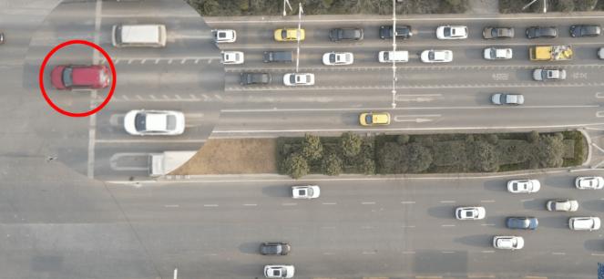 锯齿车道走错了可以首次免罚吗,车道上划的锯齿车道是怎么回事