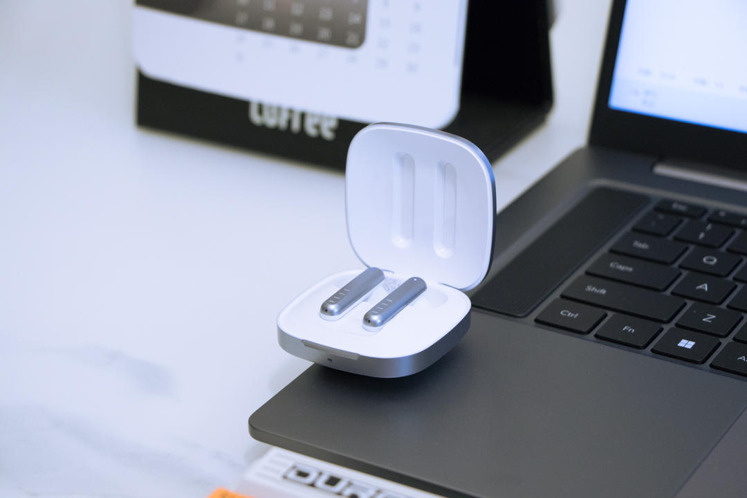 七夕送什么礼物？颜值和音质并存的FIILKey，作为首选不会错