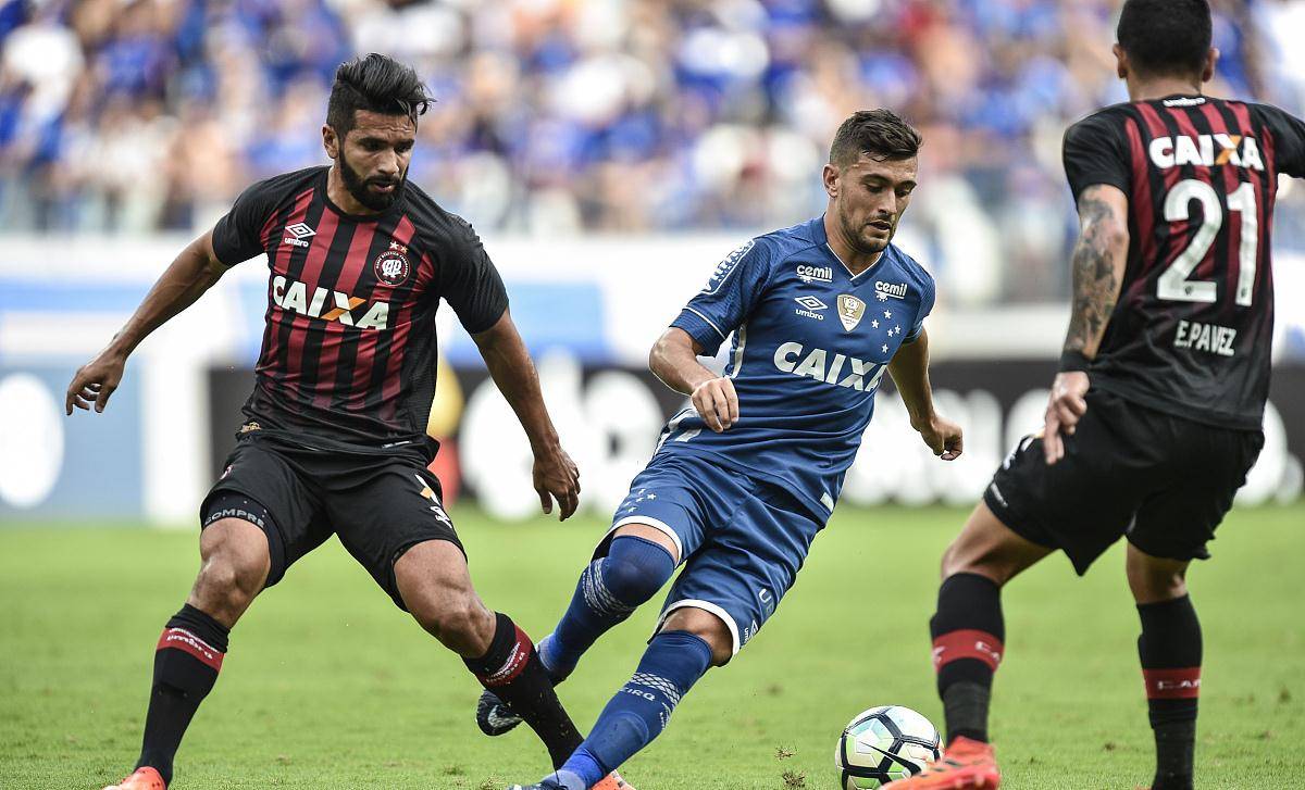 弗鲁米嫩vs克鲁塞罗半全场结果,克鲁塞罗vs米内罗分析