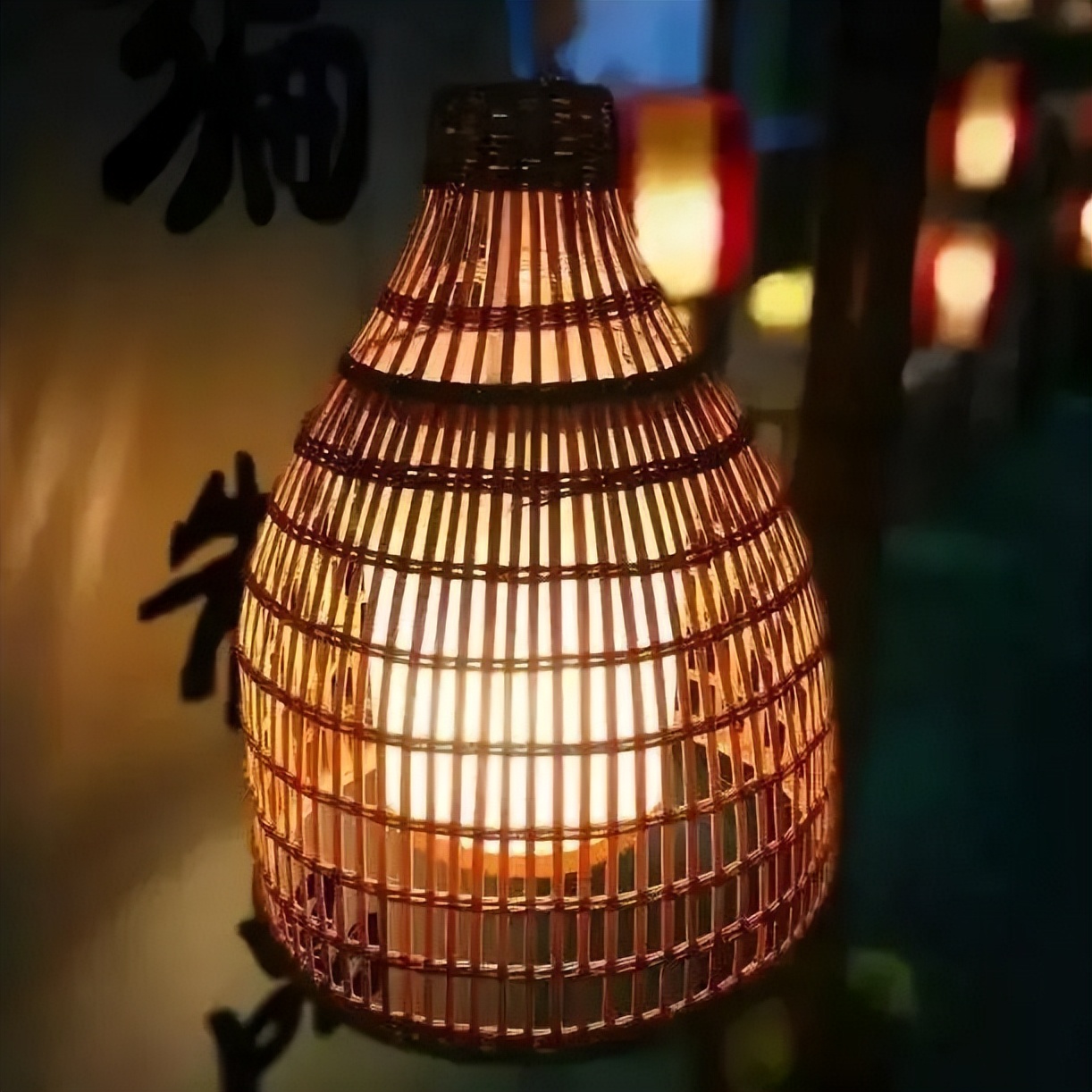 闈掔鏃呮父,鐪夊北闈掔