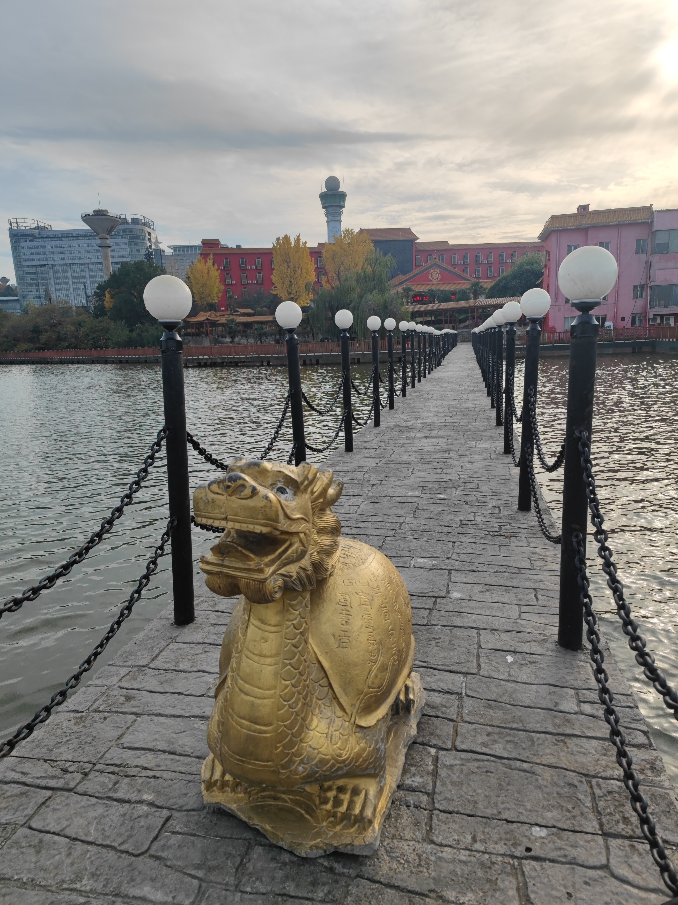 武汉湖滨花园大酒店,武汉湖滨花园酒店传说