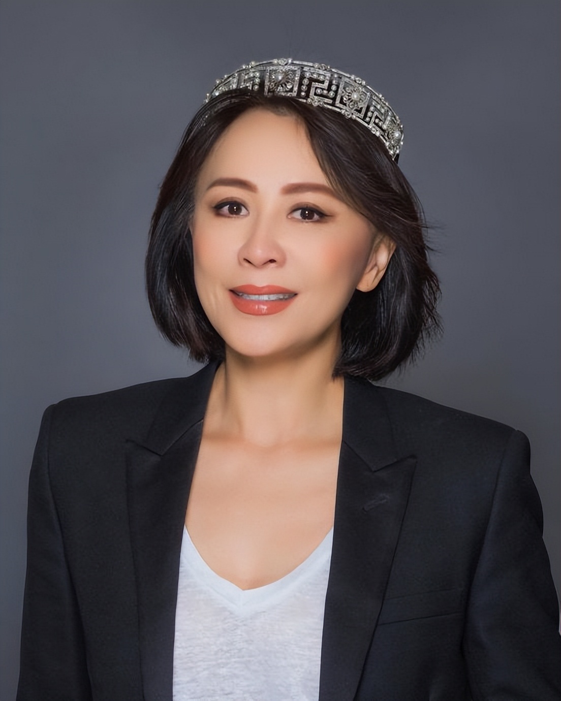 刘嘉玲何超琼年轻时照片,林青霞何超琼刘嘉玲杨紫琼合影