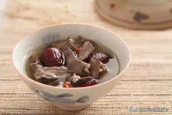 灵芝枣仁猪心汤,羊肉红枣灵芝汤