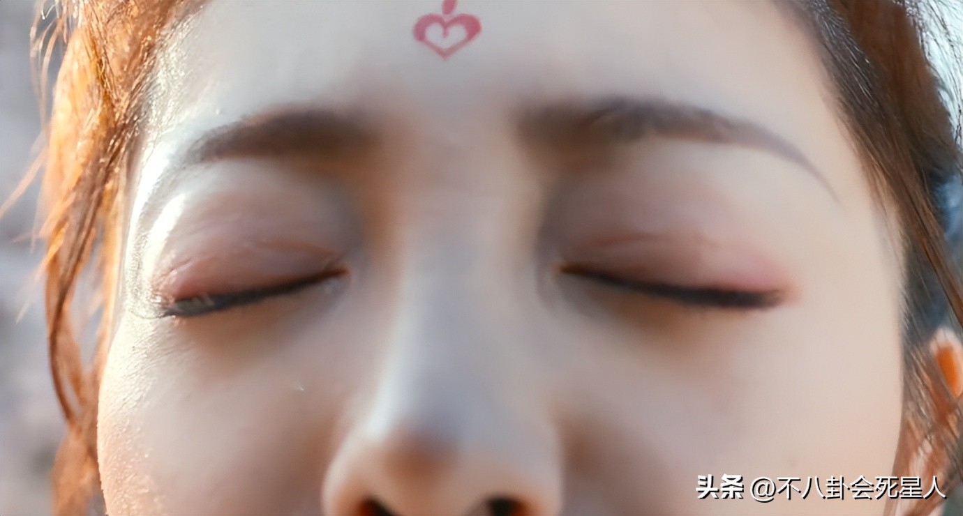 演员假发套穿帮,假发穿帮镜头