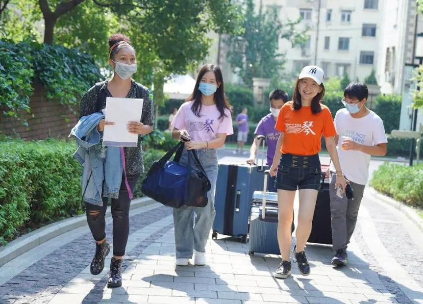 供孩子读大学所有费用压力山大,供孩子读大学的费用多少