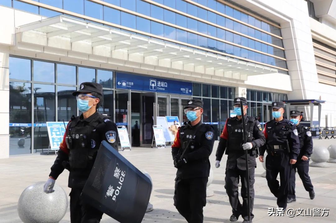 五一平安不打烊节日我在岗,五一在岗用我们的青春守护平安