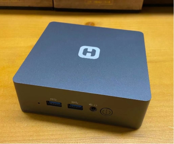 电脑的发展有多快,科技感十足的微型电脑