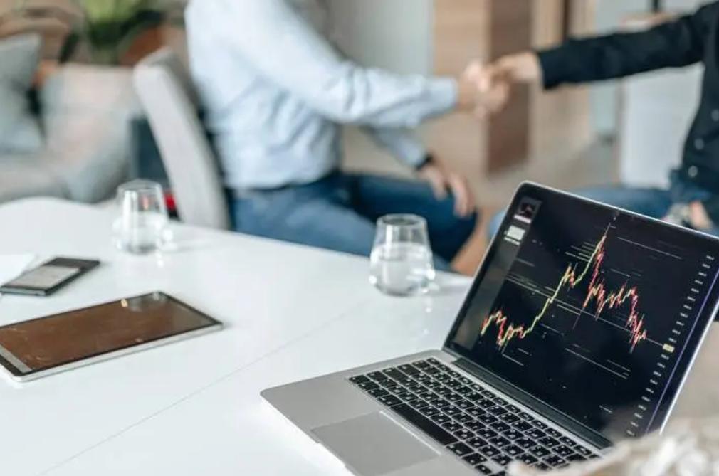 苏宁易购财务共享构建背景和动因,苏宁易购财务共享模式发展历程