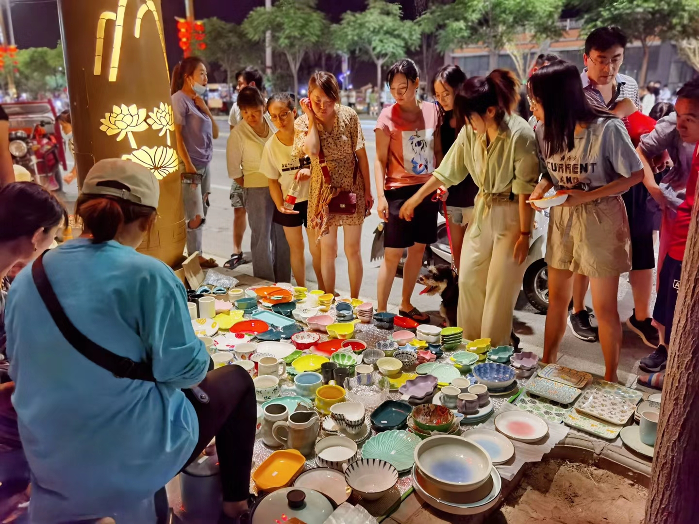 第一次摆地摊被城管抓住怎么处罚,城管为什么不让摆地摊的原因