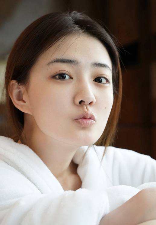 方脸怎么摆脱土气,方脸很方怎么办