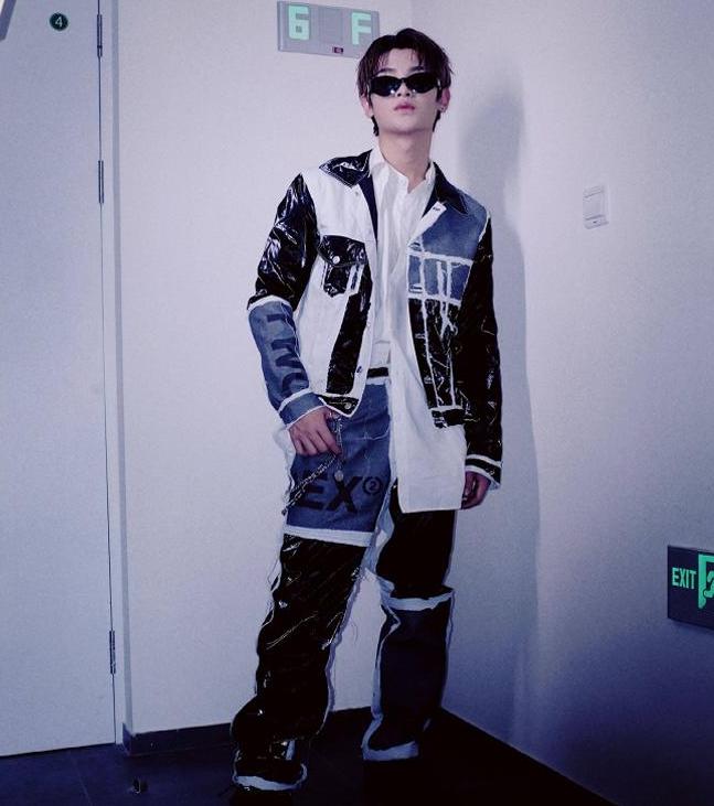 鹿晗自创潮牌翻车，一旦谈钱，顶流都急眼？