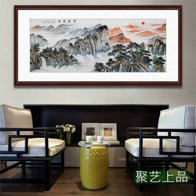 家里客厅沙发后面挂什么字画最好,沙发后面挂风景画好还是挂字画好