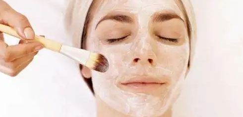 只要先培养好肌肤耐受度，就能肆意刷酸美白吗？