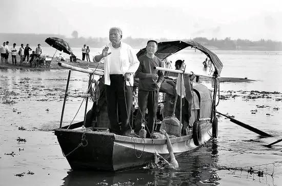 是什么让我们笑容越来越少,为什么我们笑起来不好看