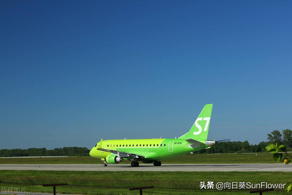 俄国风情：江苏小伙刘万年，向心爱的俄罗斯姑娘求婚，好事将至