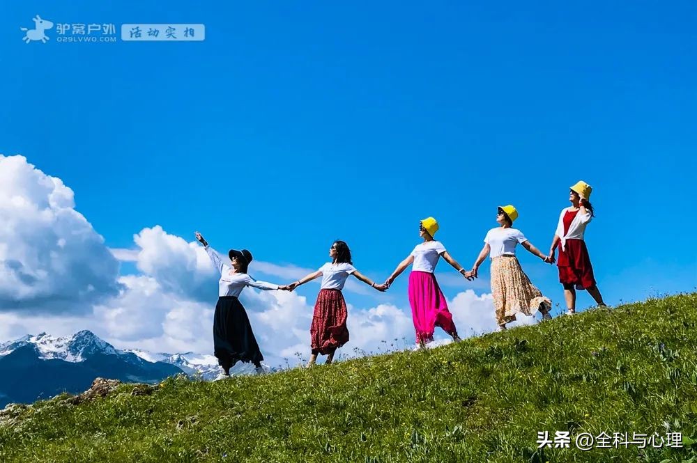 五一游正确姿势图片,五一裙装拍照姿势