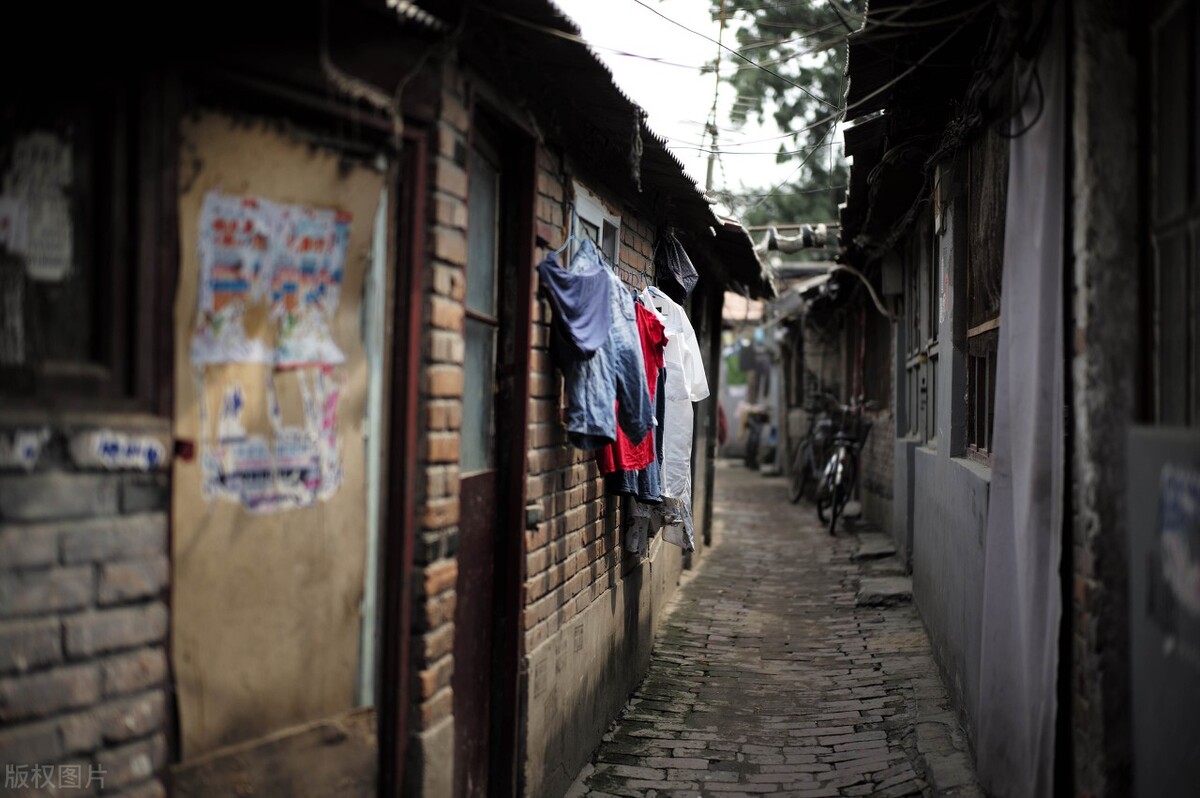 「小说」不光劫财还要劫色（续六十五：得寸进尺）