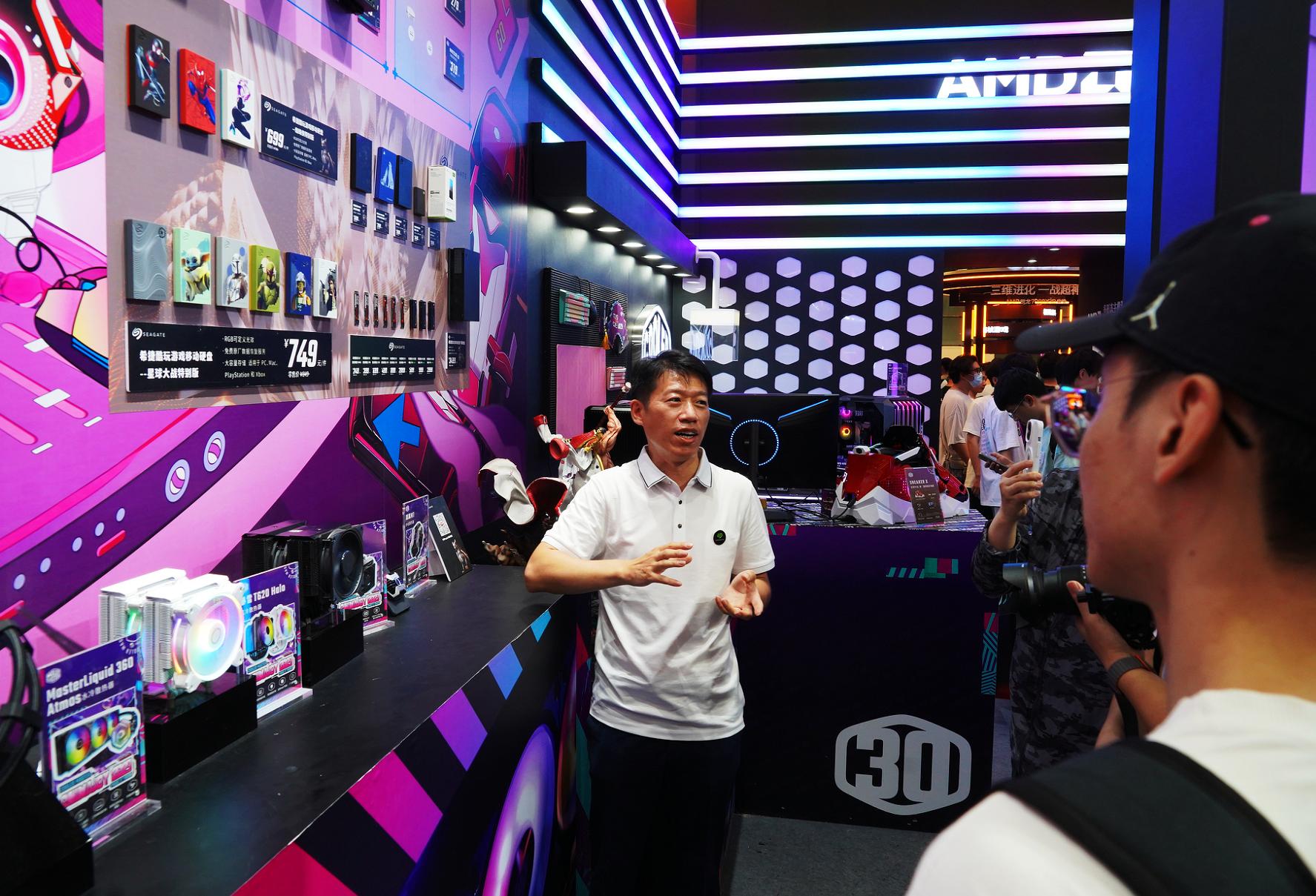 希捷12代750g硬盘,希捷推出新款MACH.2硬盘