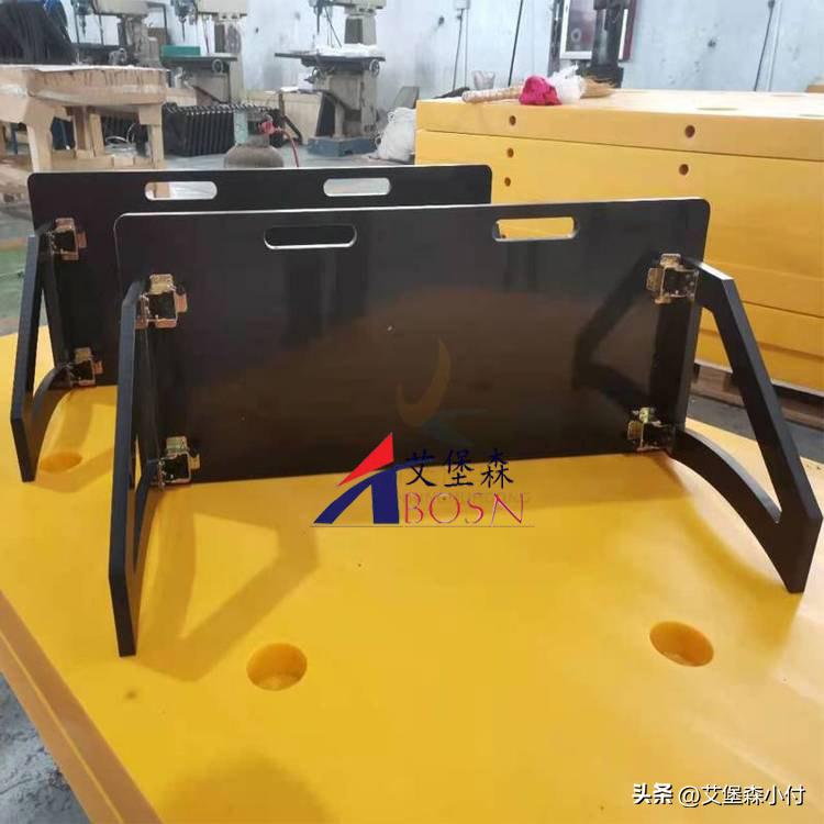 足球球性反弹球训练,足球训练射门反弹板