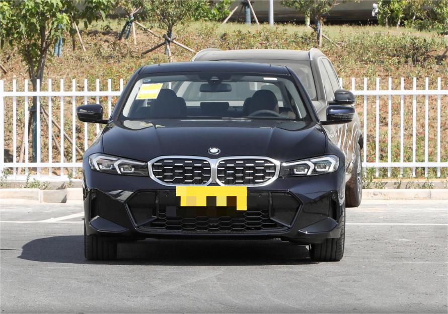 宝马3系的轮胎怎么看,宝马3系评测懂车帝