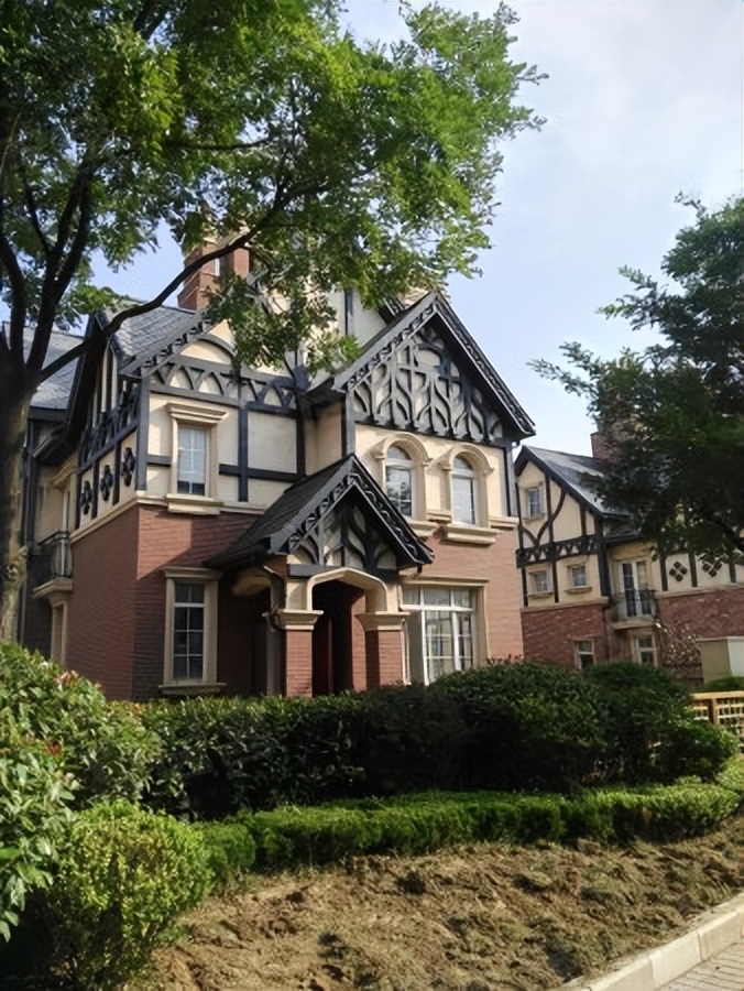 青岛蓝谷别墅80万真假,青岛蓝谷的独栋别墅值不值得买