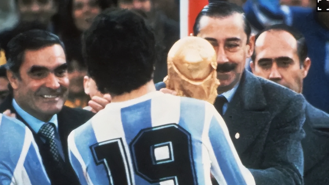 梅西拒绝阿根廷总统的邀请的原因,梅西拒绝总统