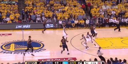 用一生来对抗傲慢与偏见，万字长文记录库里的乔丹精神