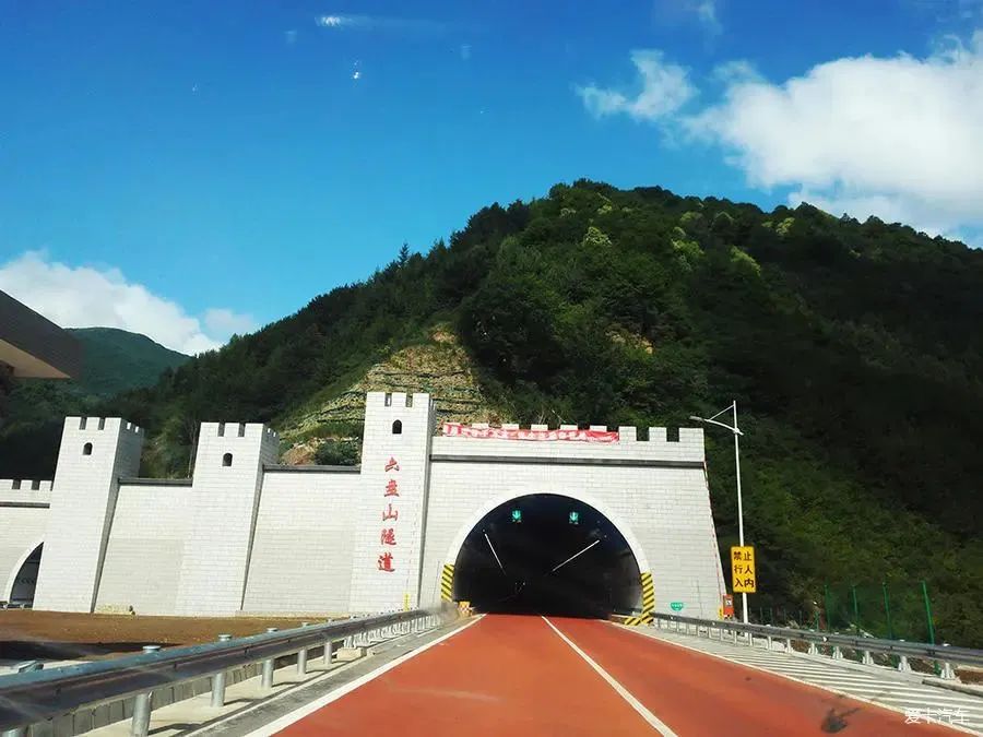 促进公路养护数智化,推动公路养护精细化