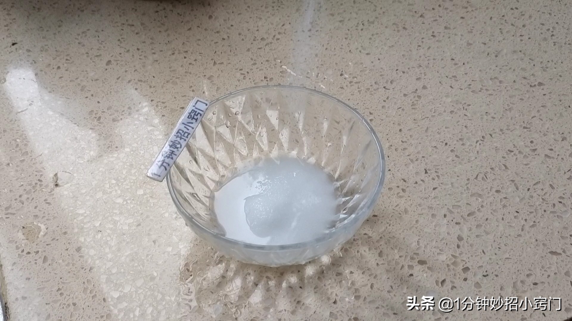 不锈钢锅用久了里面发黑怎么办,炒菜的不锈钢锅发黑了怎么变亮