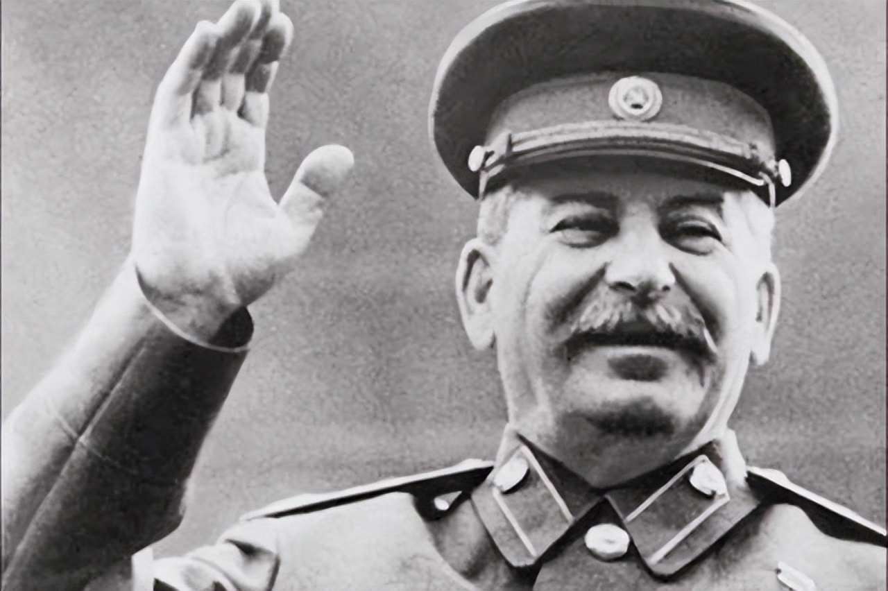 毛主席烟瘾很大，他抽的烟有什么特别之处？是时候说清真实情况了