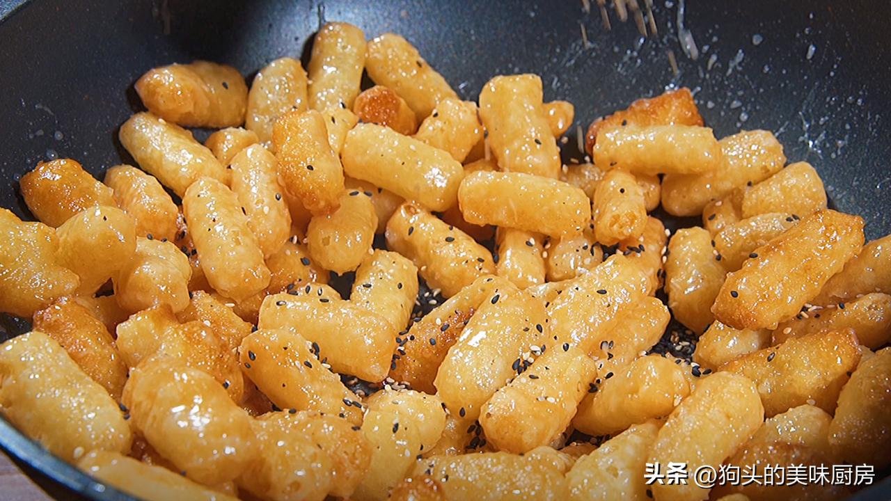 糯米粉炸的酥酥脆脆才不起泡,用糯米粉做酥酥脆脆的小零食