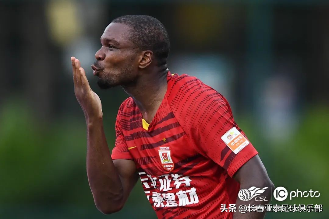 亚泰球迷祝福图片,长春亚泰外援奥科雷