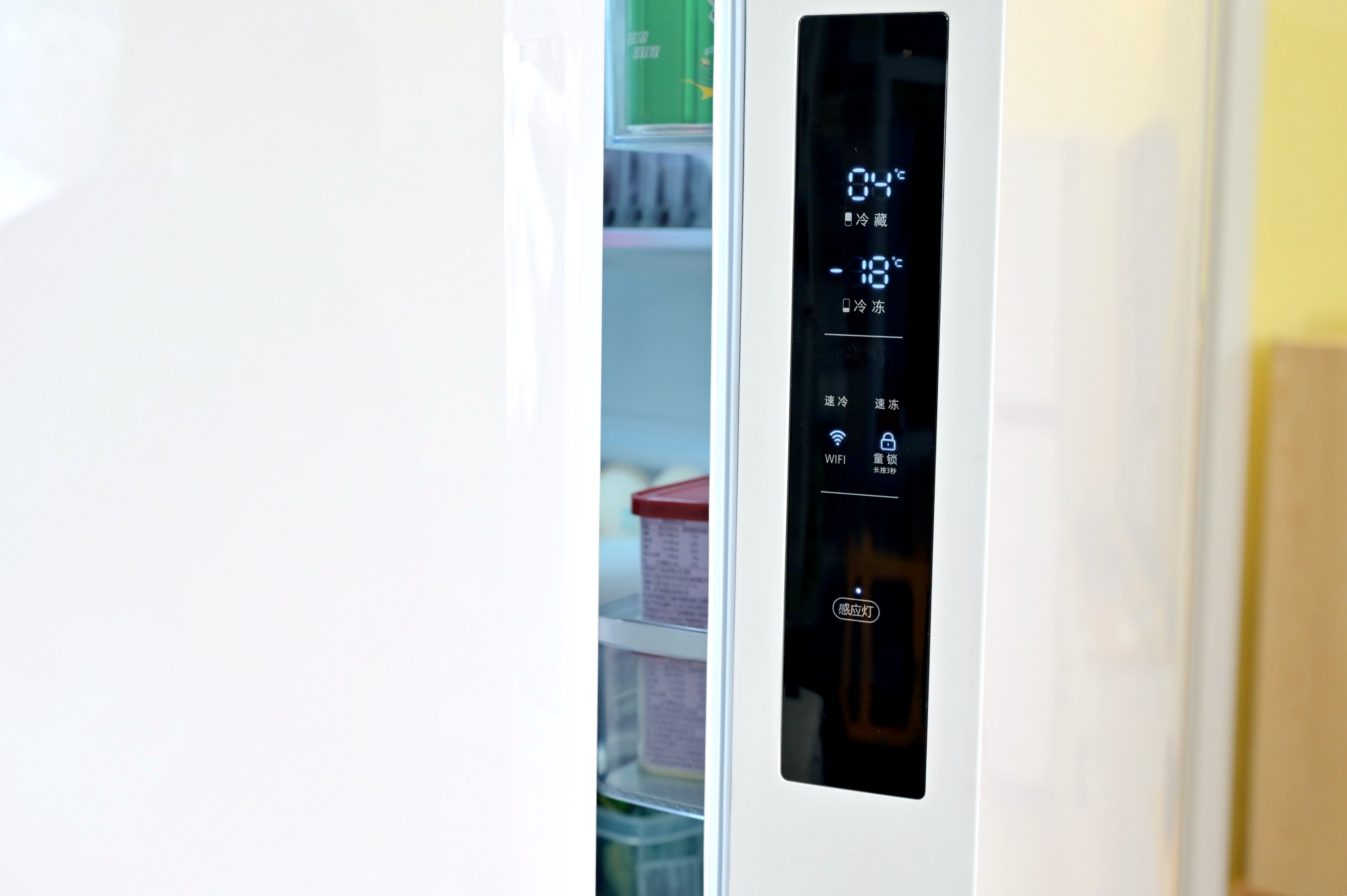 疫情过后你也许需要一台大冰箱，看看这款高颜值的小吉十字门冰箱