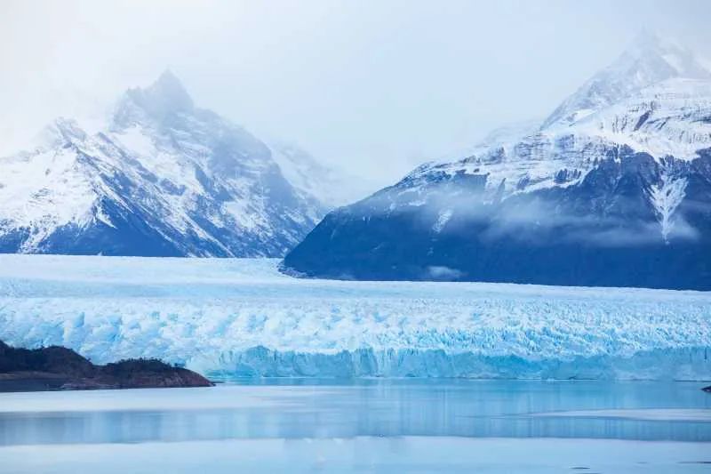 离中国距离最远的国家是,离中国距离最远国家