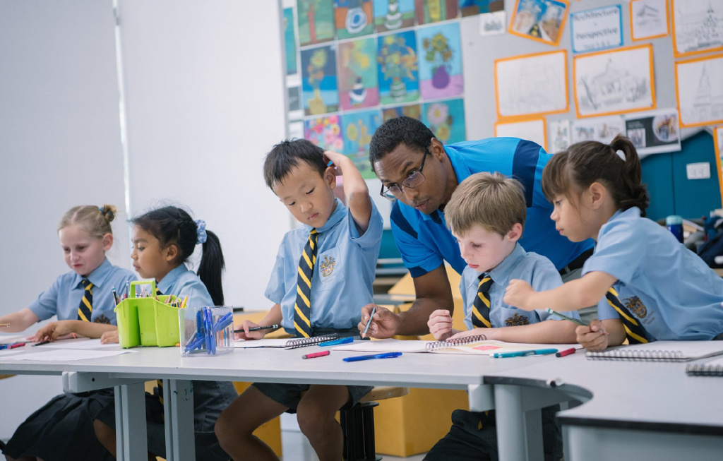 泰国是英式教育吗,泰国为什么带孩子上清迈国际学校