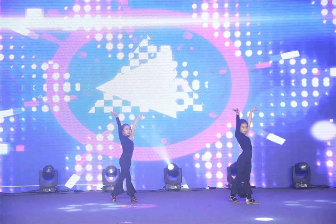 跳拉丁舞的技巧有哪些,想要跳好拉丁舞需要练习哪些