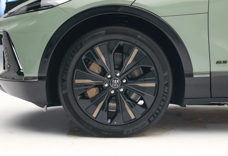 比亚迪宋plusdm-i51版本实测情况,比亚迪宋plusdmi冠军版上市