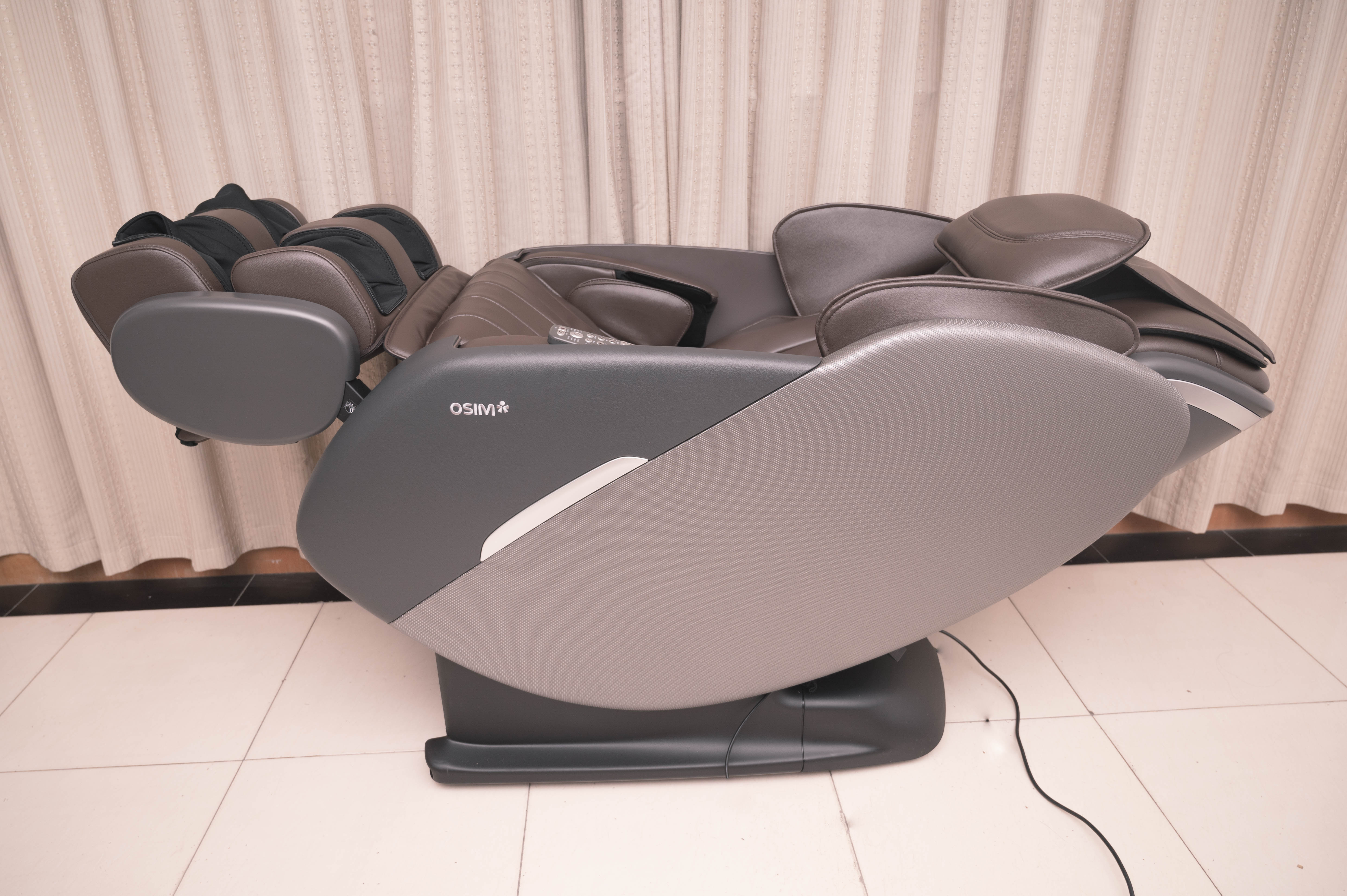 按摩椅开箱第一视角,按摩椅开箱视频高级感