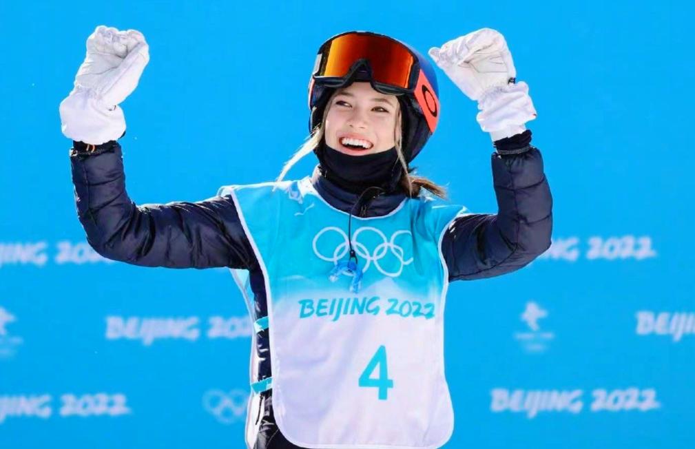 冬奥冠军精彩瞬间谷爱凌,谷爱凌冬奥夺金瞬间