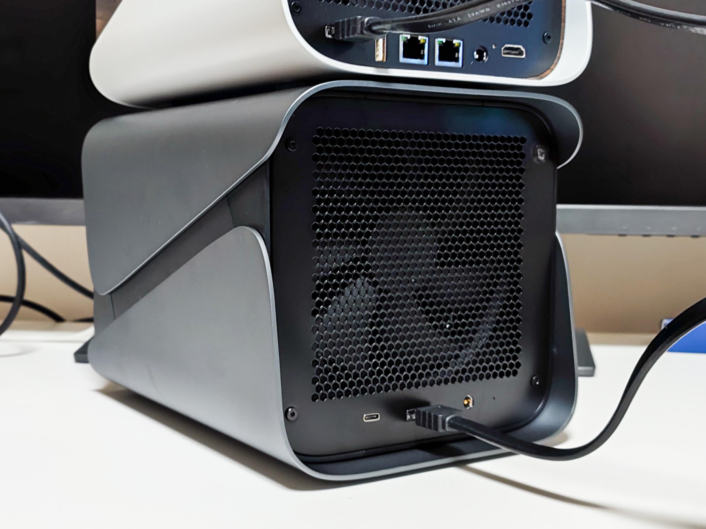 nas盘槽满了怎么扩容,nas盘位不够怎么办